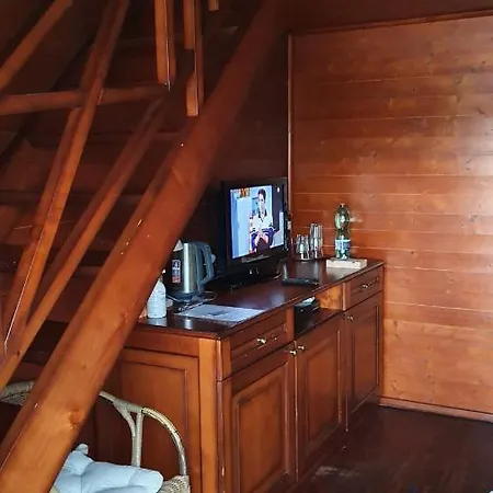 Senec, Apartman Na Vode